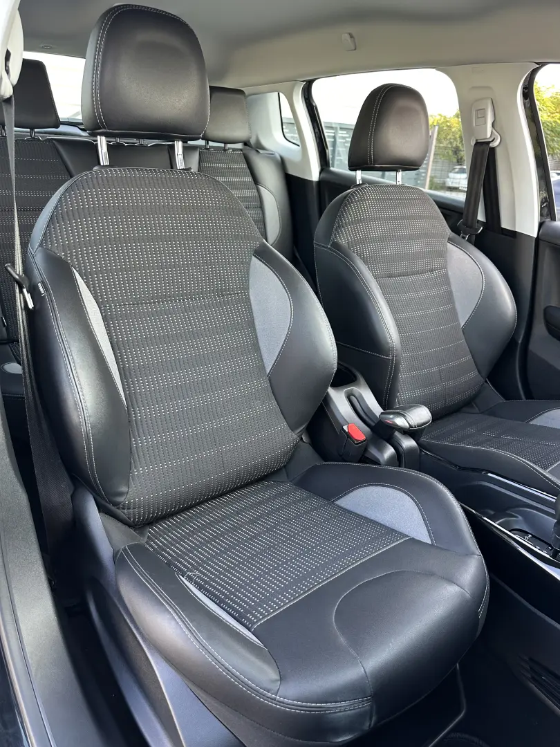Peugeot 2008   2019   camera marsarier   84.000 km