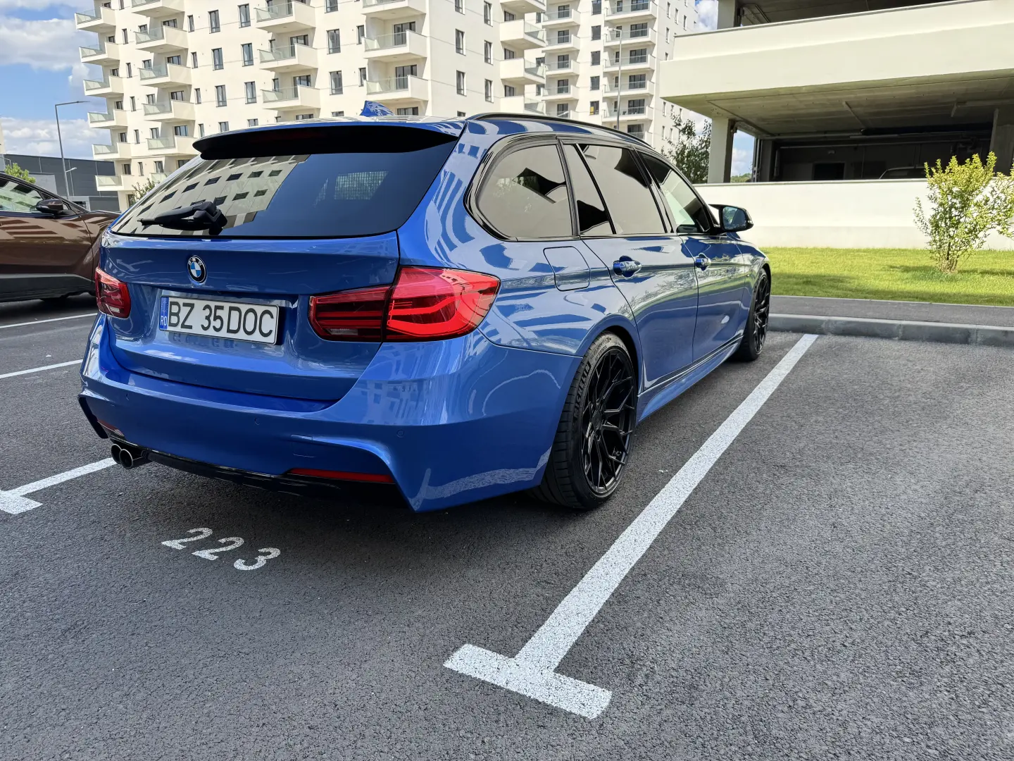 BMW 320