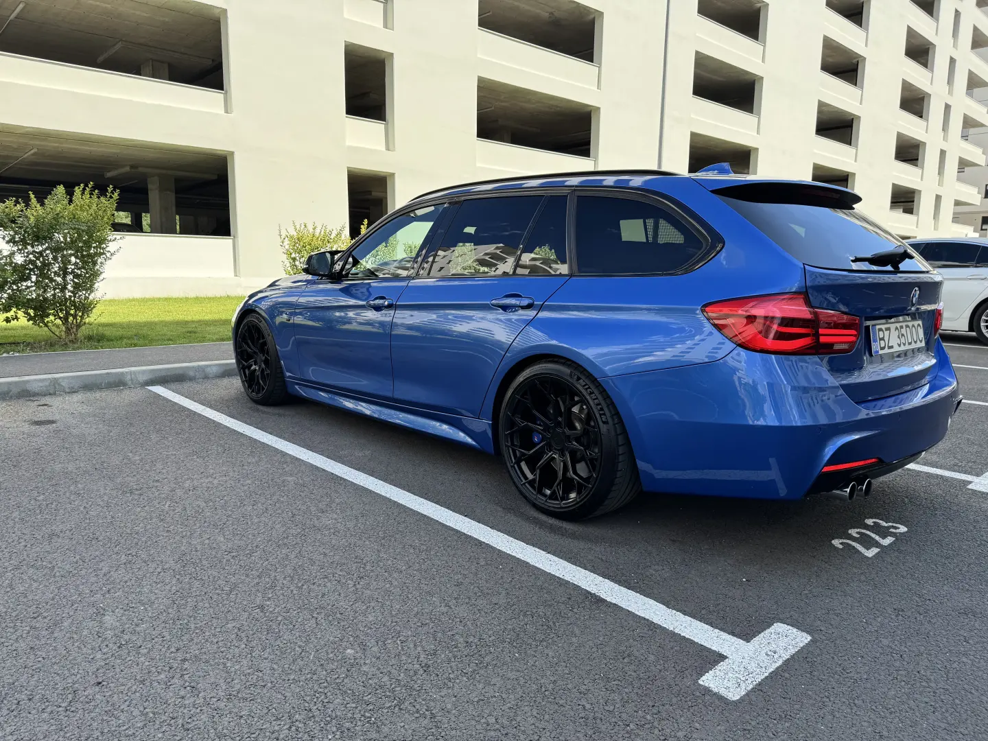 BMW 320