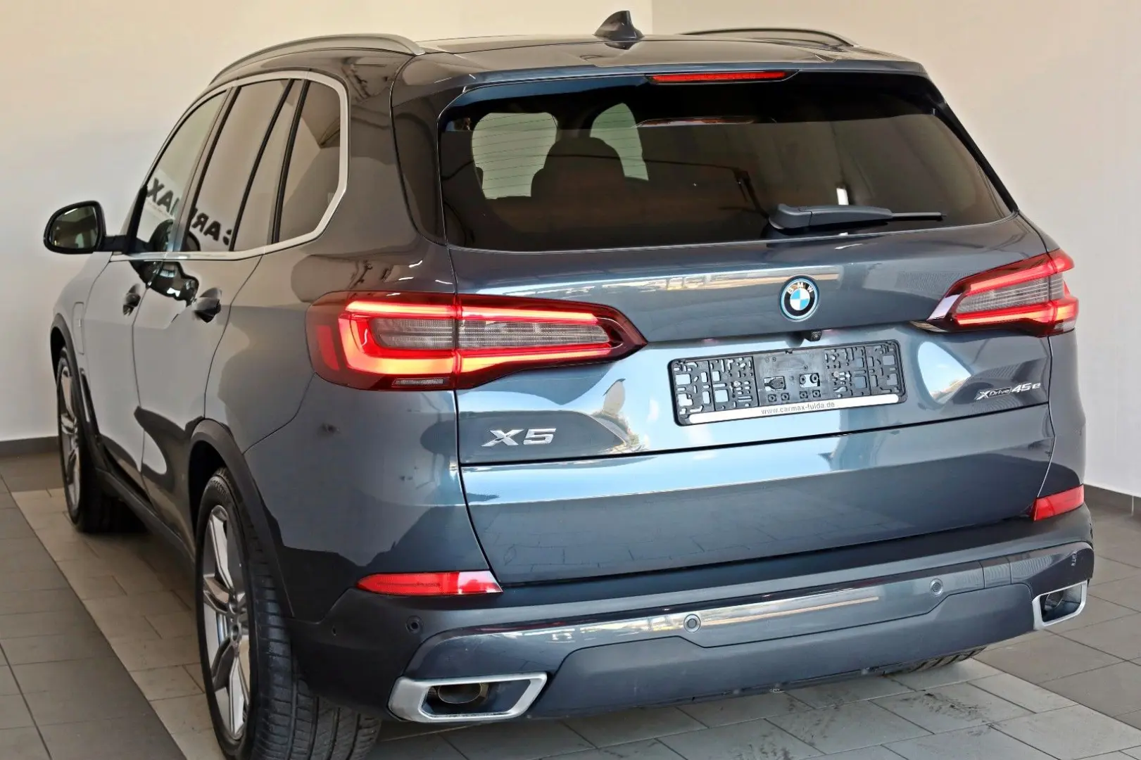 X5 xDrive 45e
