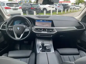X5 xDrive30d