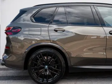 X5 xDrive50e