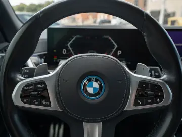 X5 xDrive50e