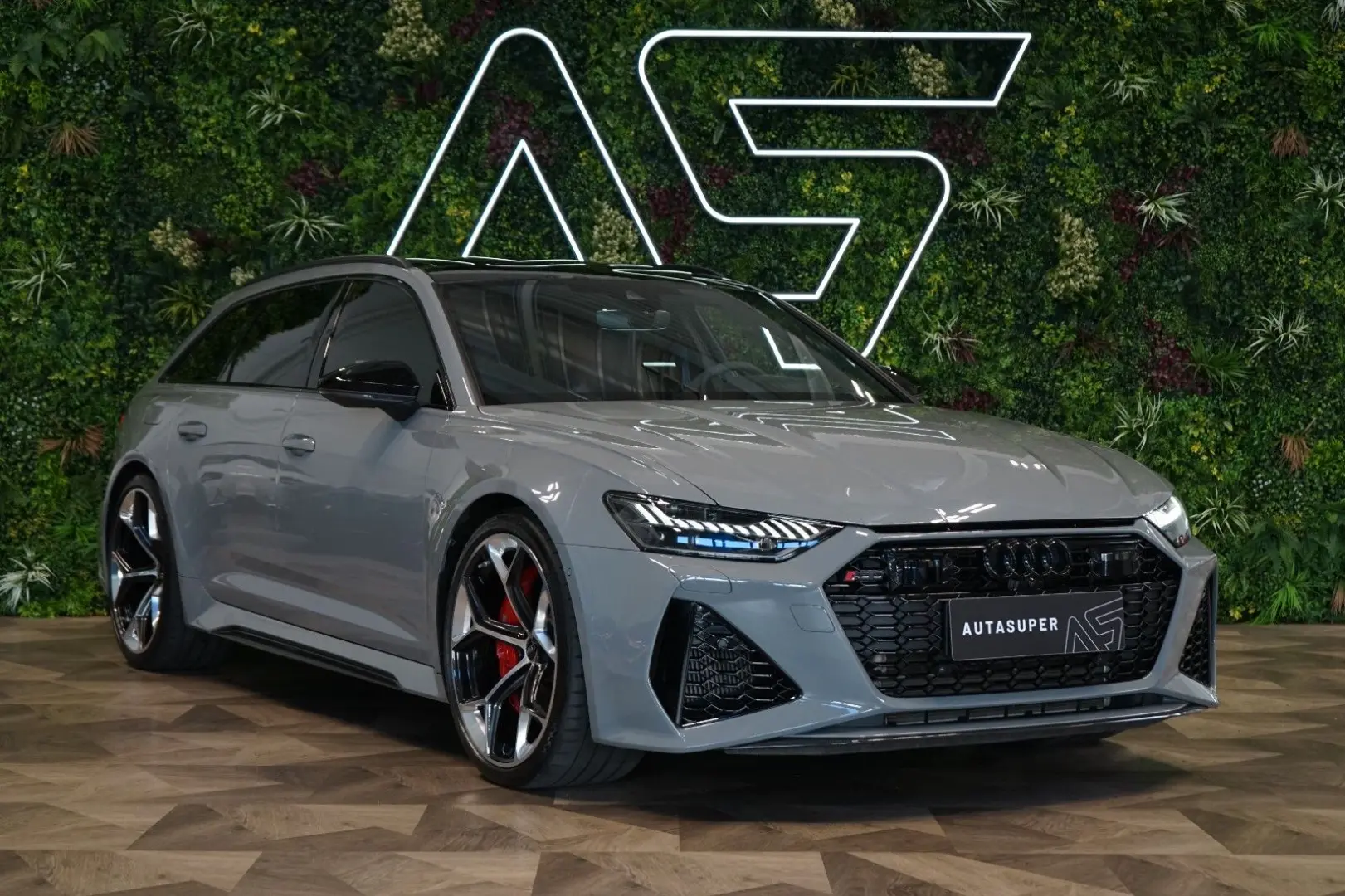 RS6 PERFORMANCE 463kW PANO HUD