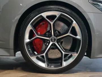 RS6 PERFORMANCE 463kW PANO HUD