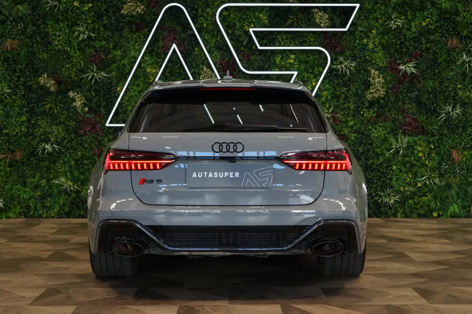 RS6 PERFORMANCE 463kW PANO HUD
