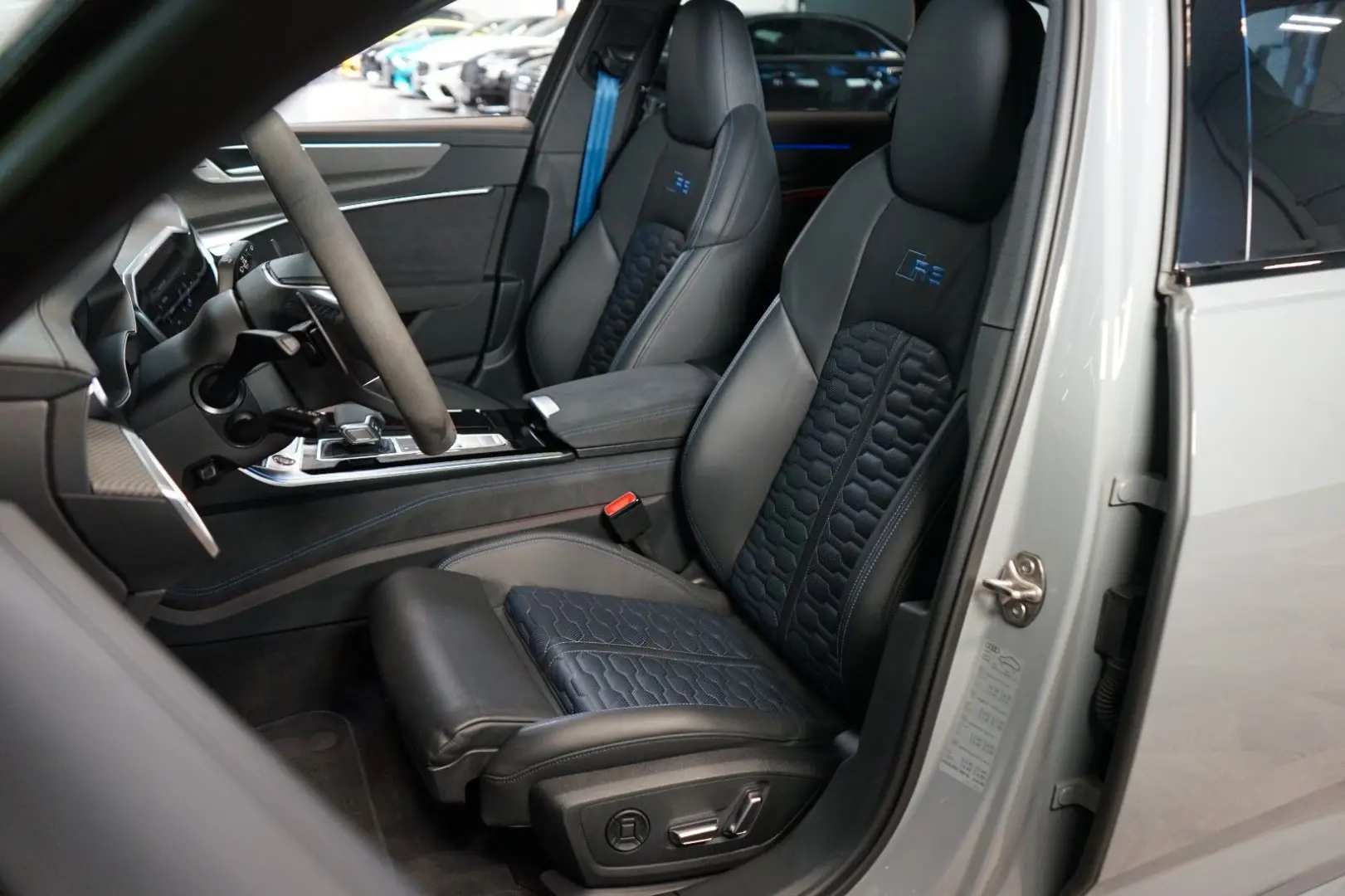 RS6 PERFORMANCE 463kW PANO HUD