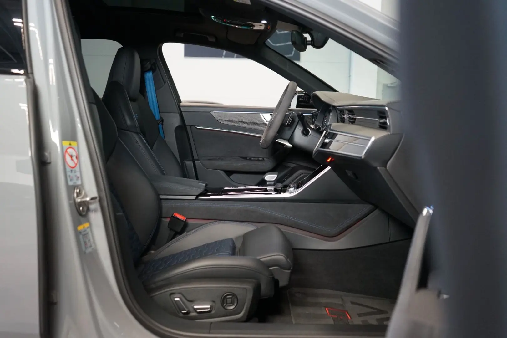 RS6 PERFORMANCE 463kW PANO HUD