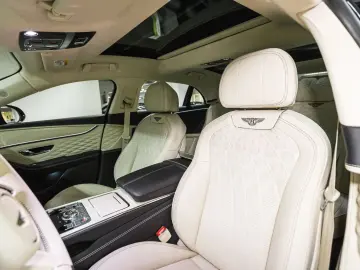 Flying Spur V8 Azure  Piano Linen Veneer Rotatin