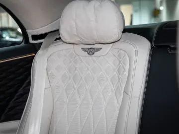 Flying Spur V8 Azure  Piano Linen Veneer Rotatin