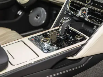 Flying Spur V8 Azure  Piano Linen Veneer Rotatin