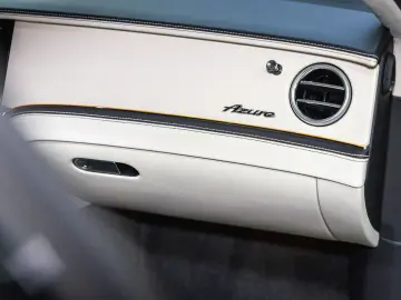 Flying Spur V8 Azure  Piano Linen Veneer Rotatin