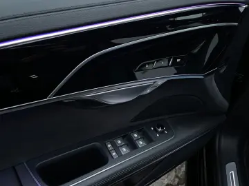 A8 50 TDI quattro S line Pano STH. B&O AHK 360 c