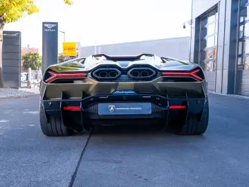 Revuelto Coupé Verde Gea Lamborghini Nürnberg