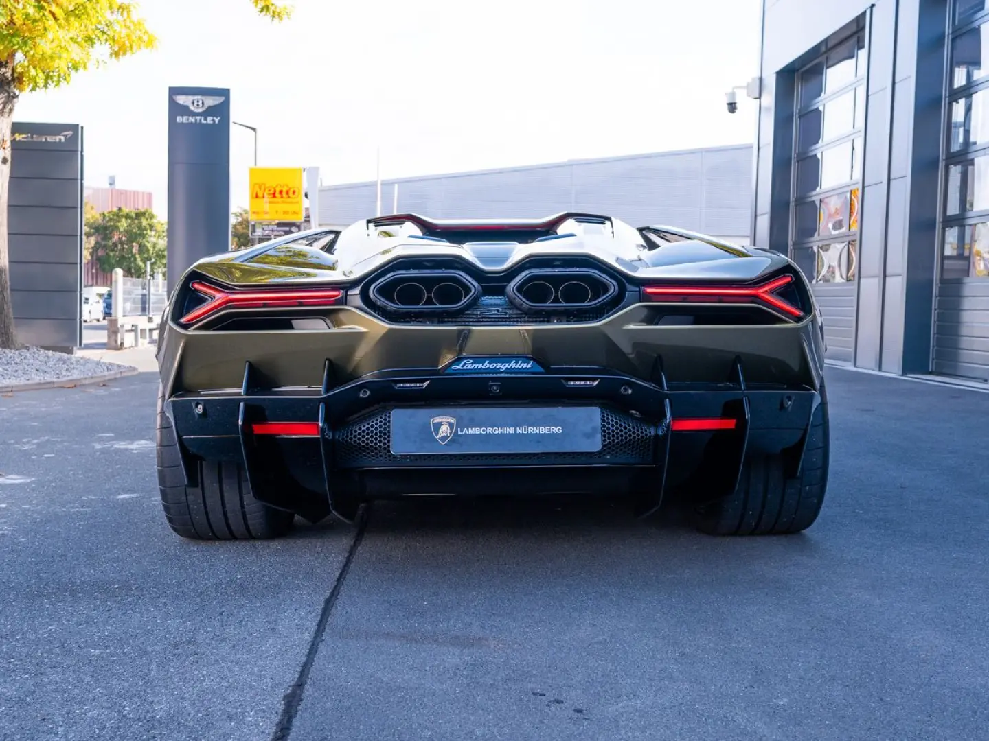 Revuelto Coupé Verde Gea Lamborghini Nürnberg