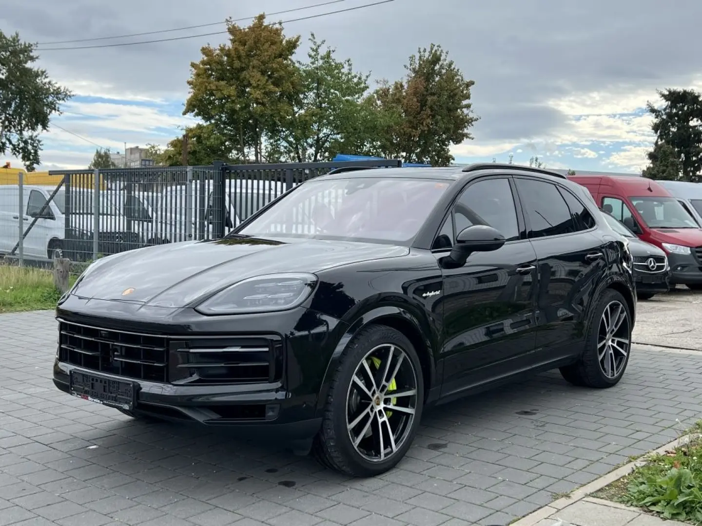 Cayenne S E-Hybrid InnoDrive HA-Lenk PDCC Burmes