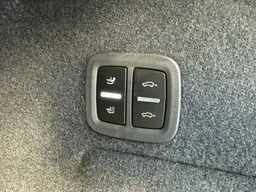 Cayenne S E-Hybrid InnoDrive HA-Lenk PDCC Burmes