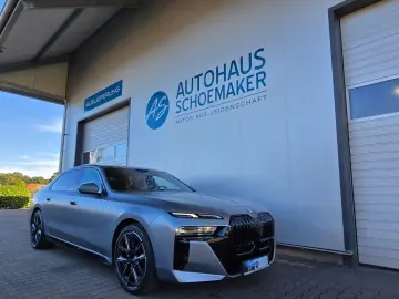 740d xDrive M Sport Pro UPE-152tEUR Matt el-Tür