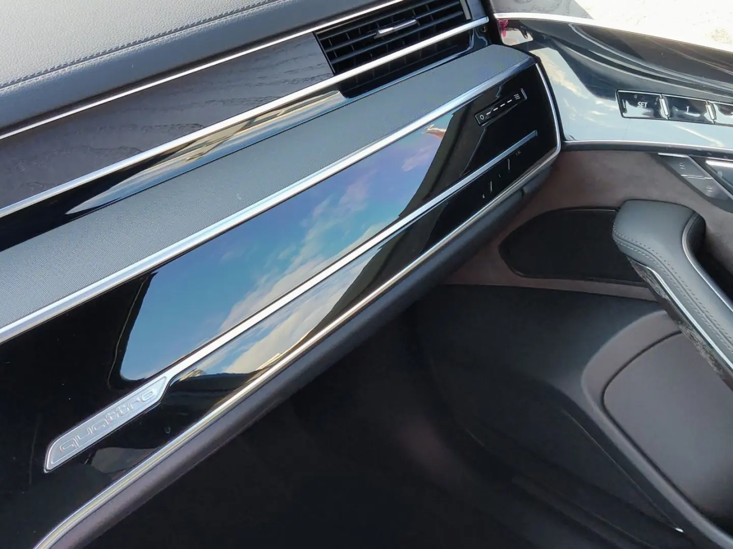 A8 60 TFSI e qu. S line (Ext) B&O HuD Pano Air