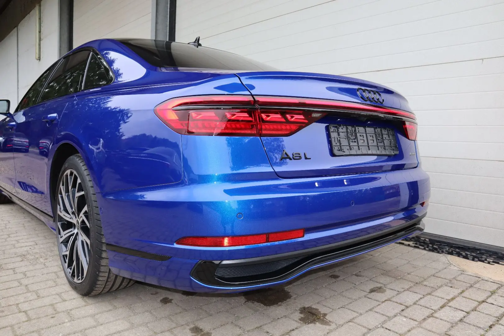 A8L 60 TFSI V8 lang EXCLUSIVE UNIKAT UPE 207.195