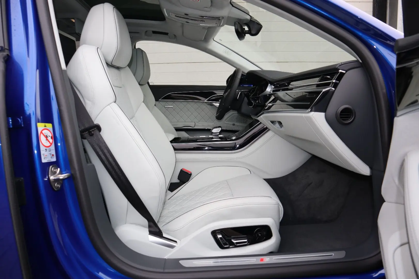 A8L 60 TFSI V8 lang EXCLUSIVE UNIKAT UPE 207.195