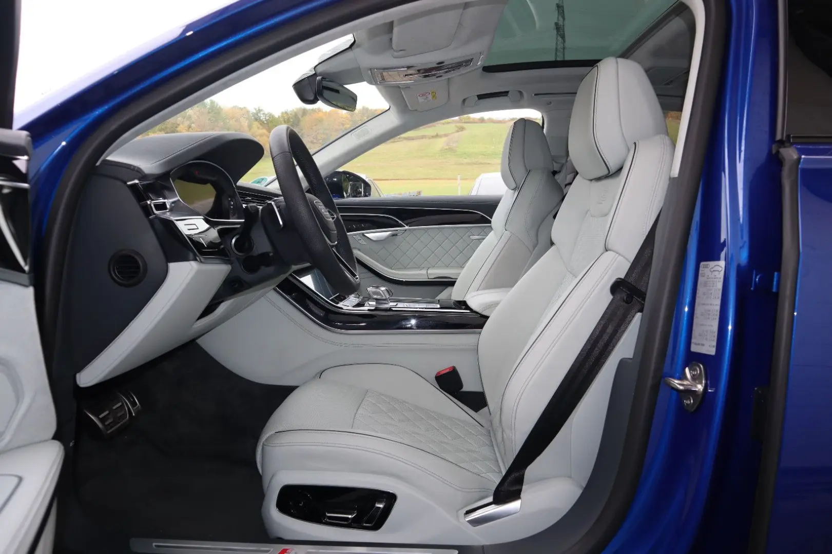 A8L 60 TFSI V8 lang EXCLUSIVE UNIKAT UPE 207.195
