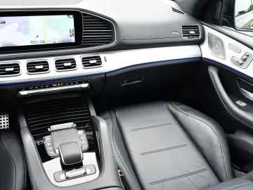GLE 400d 4M Coupe AMG Paket Head Up Burmester