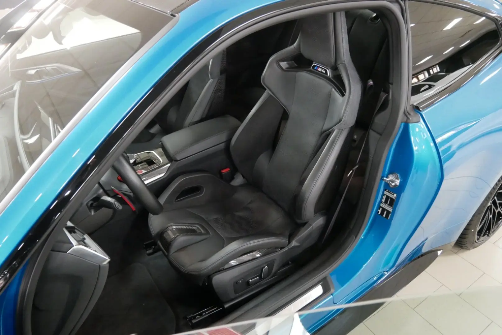 M4 Coupe Competition Individual Carbon Schale HK
