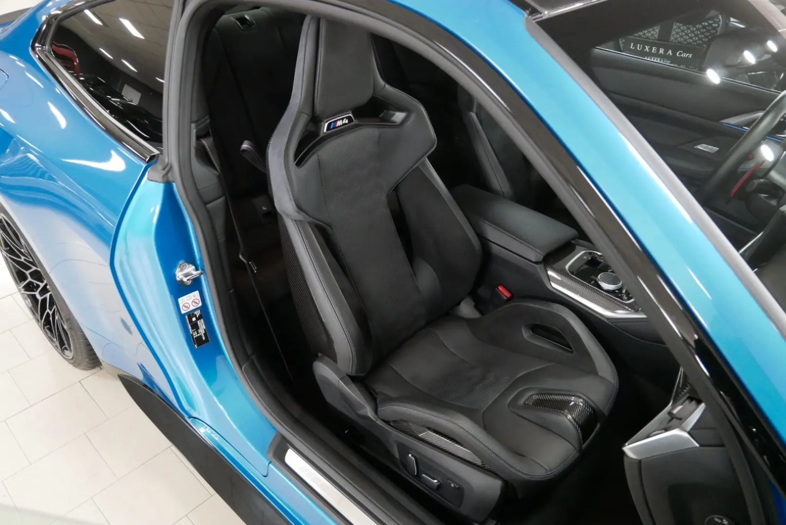 M4 Coupe Competition Individual Carbon Schale HK