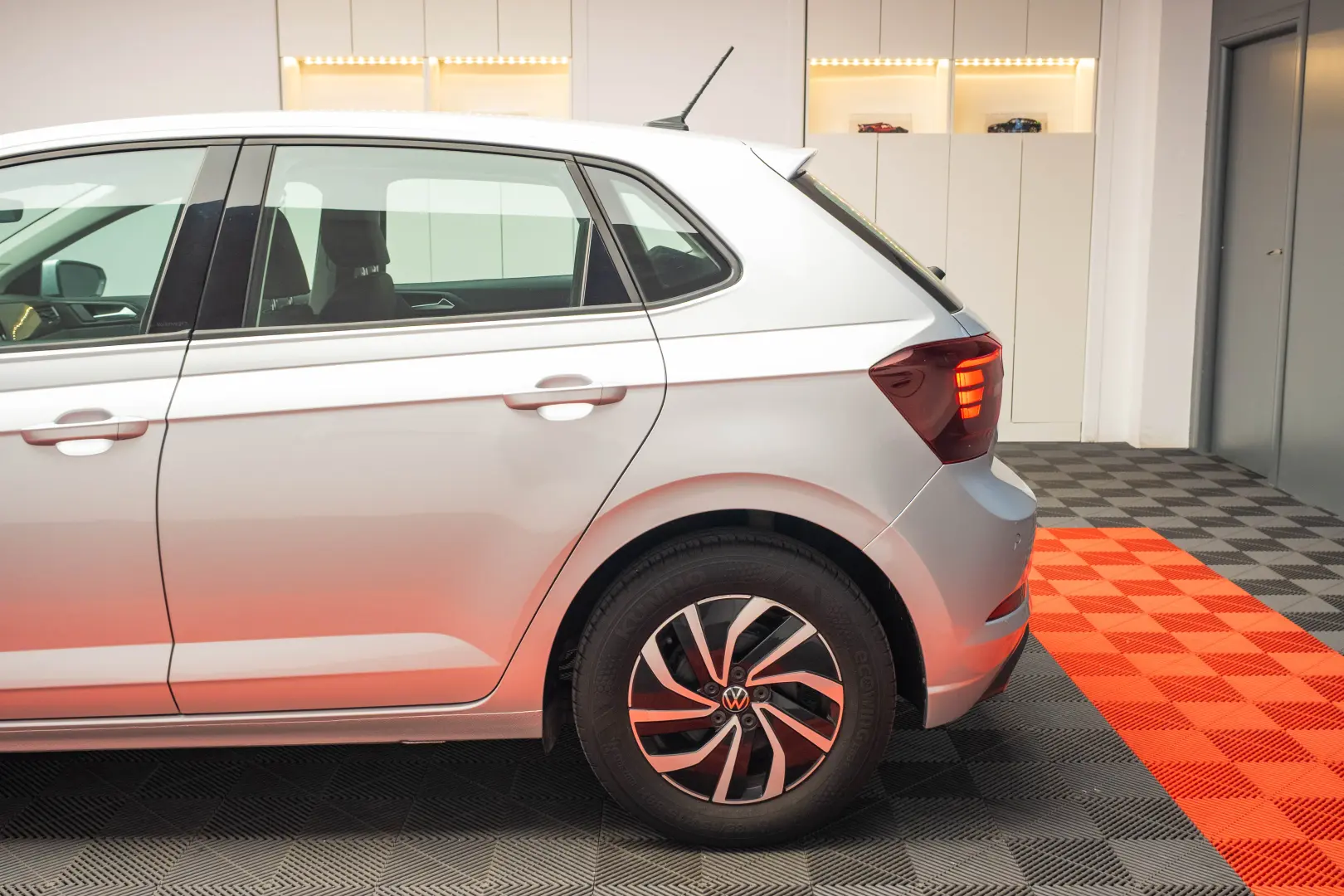 VOLKSWAGEN POLO 1.0TSI DSG