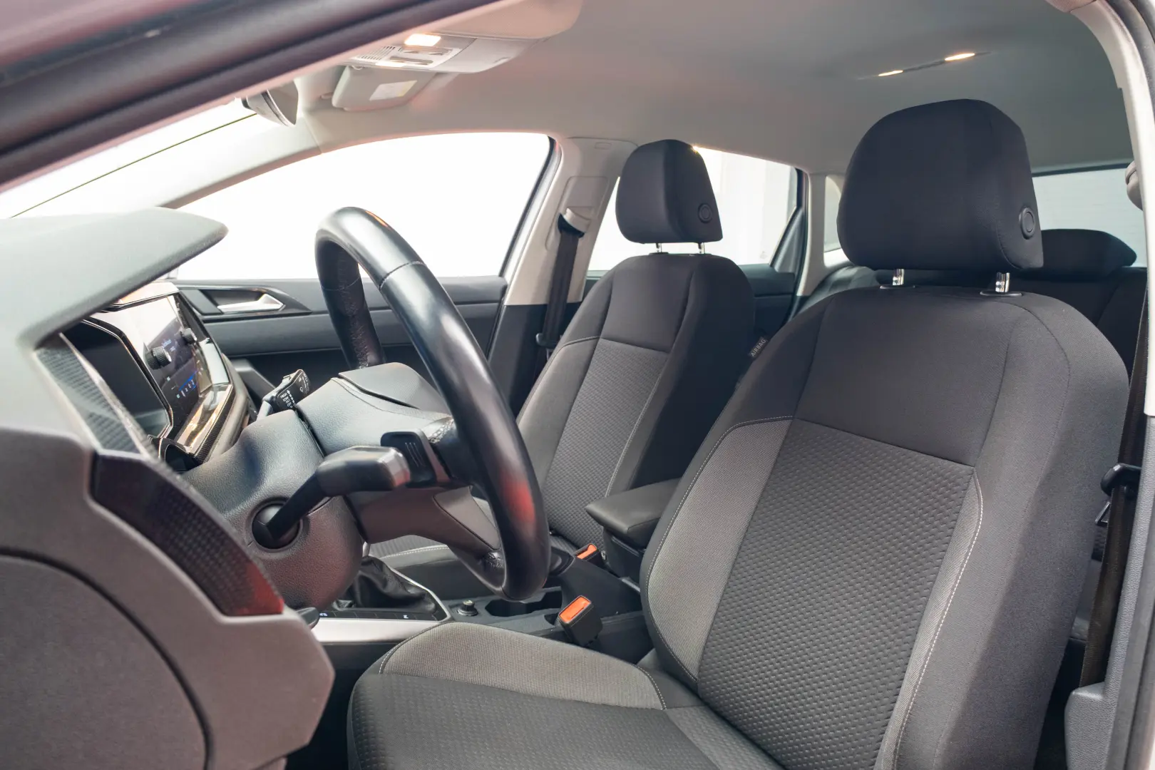 VOLKSWAGEN POLO 1.0TSI DSG