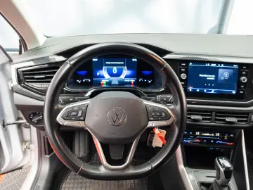 VOLKSWAGEN POLO 1.0TSI DSG