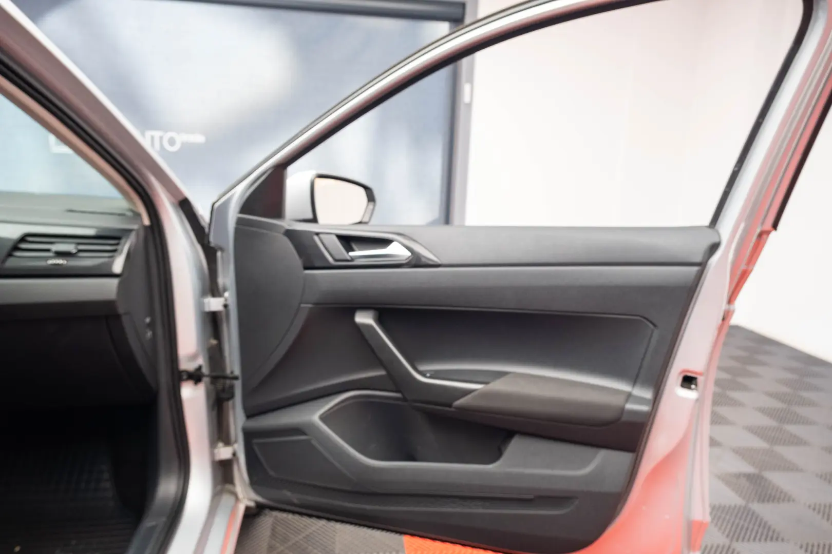 VOLKSWAGEN POLO 1.0TSI DSG