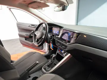 VOLKSWAGEN POLO 1.0TSI DSG