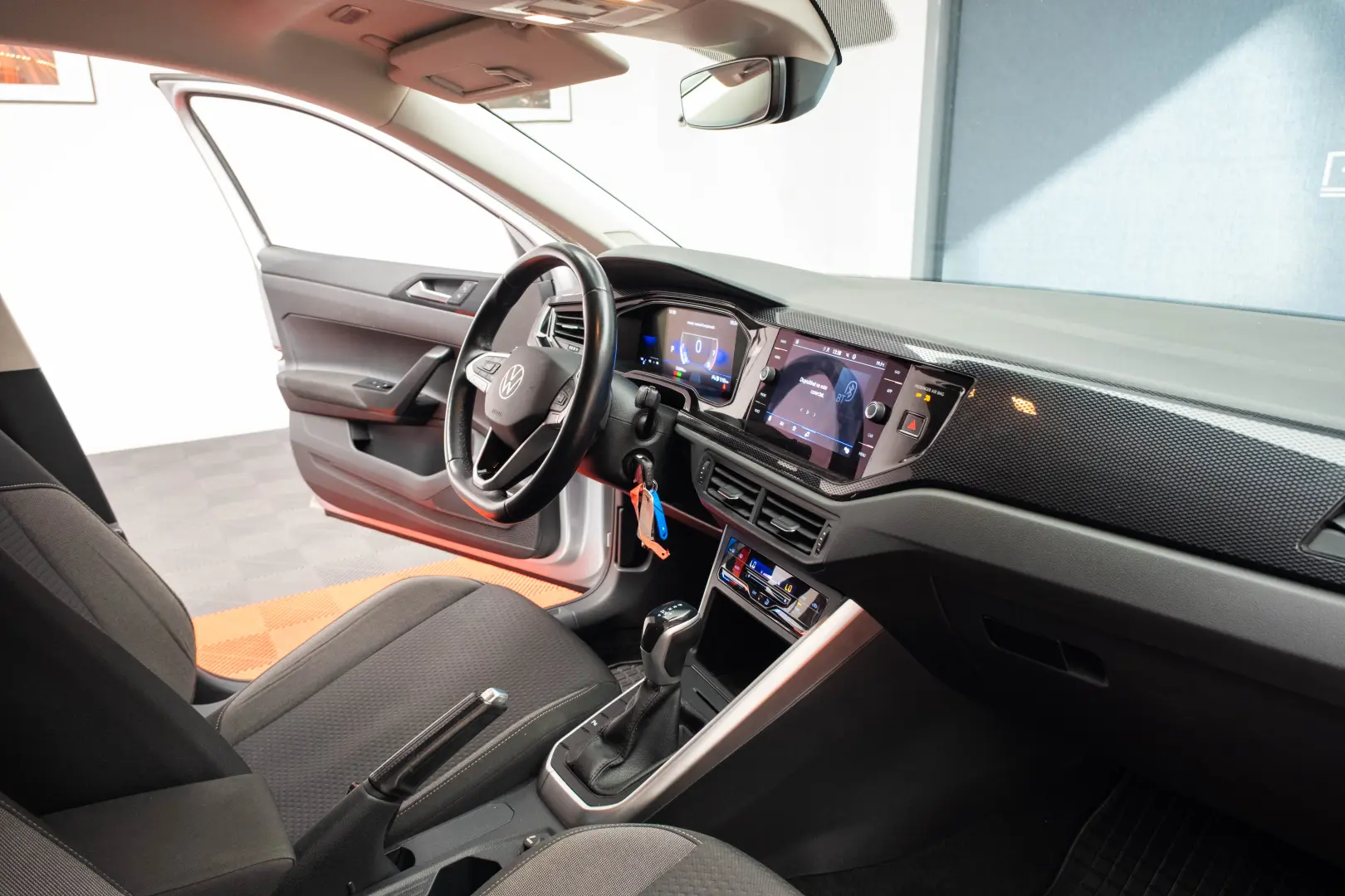 VOLKSWAGEN POLO 1.0TSI DSG