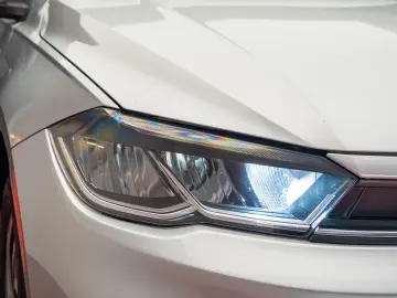 VOLKSWAGEN POLO 1.0TSI DSG