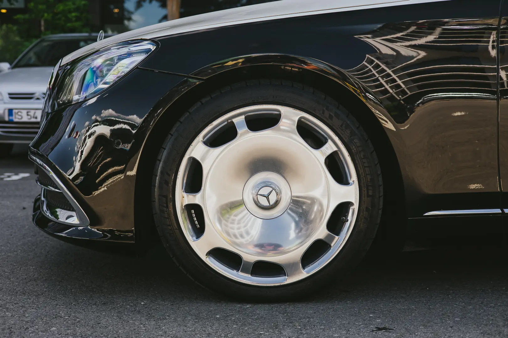 Maybach S 560