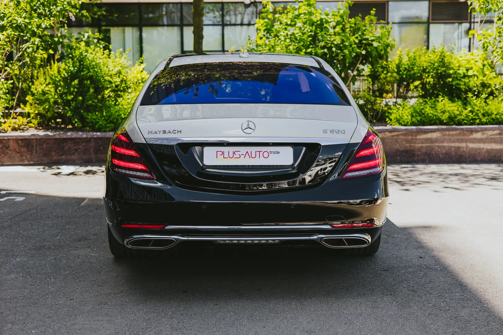 Maybach S 560
