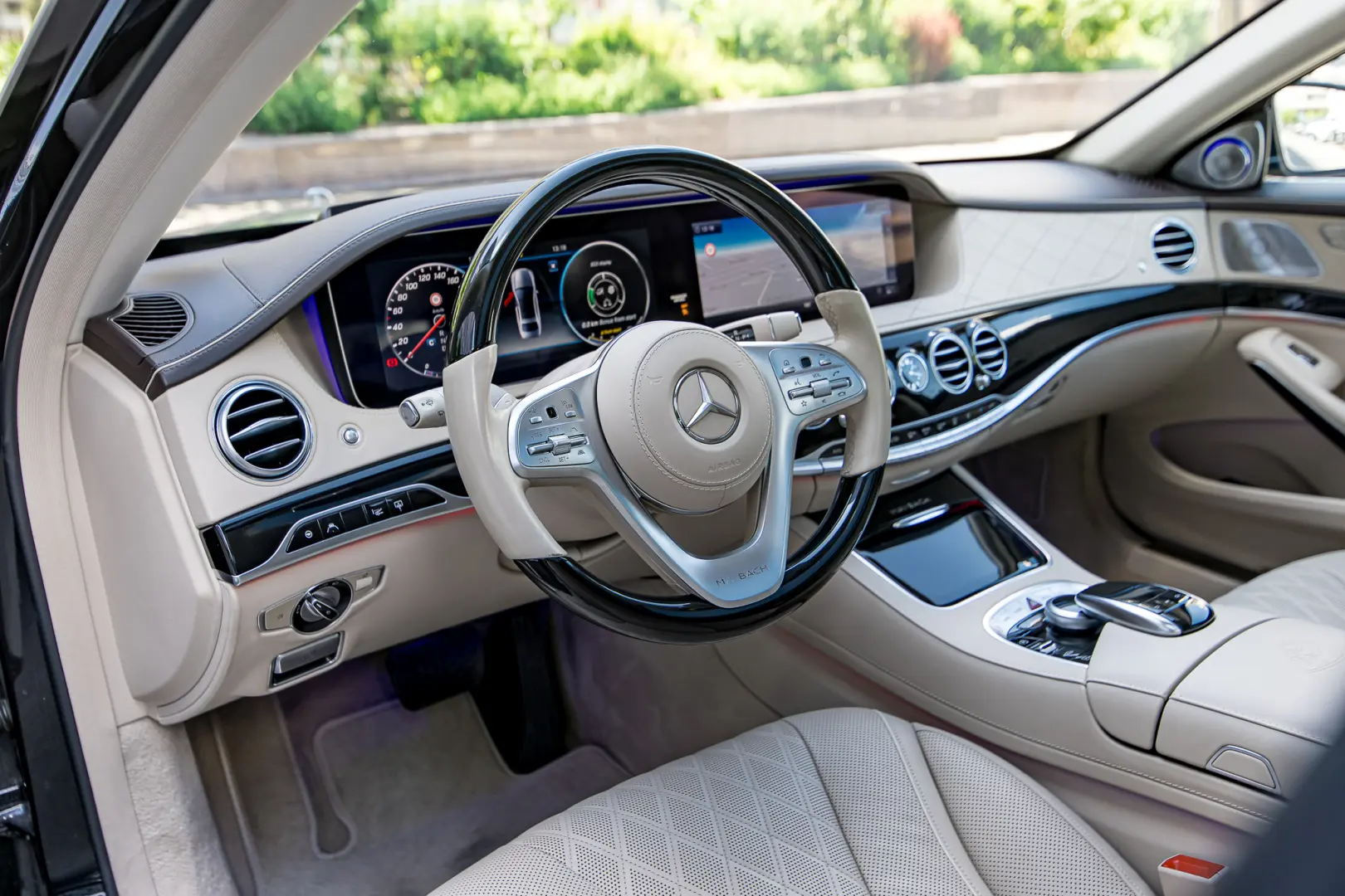 Maybach S 560