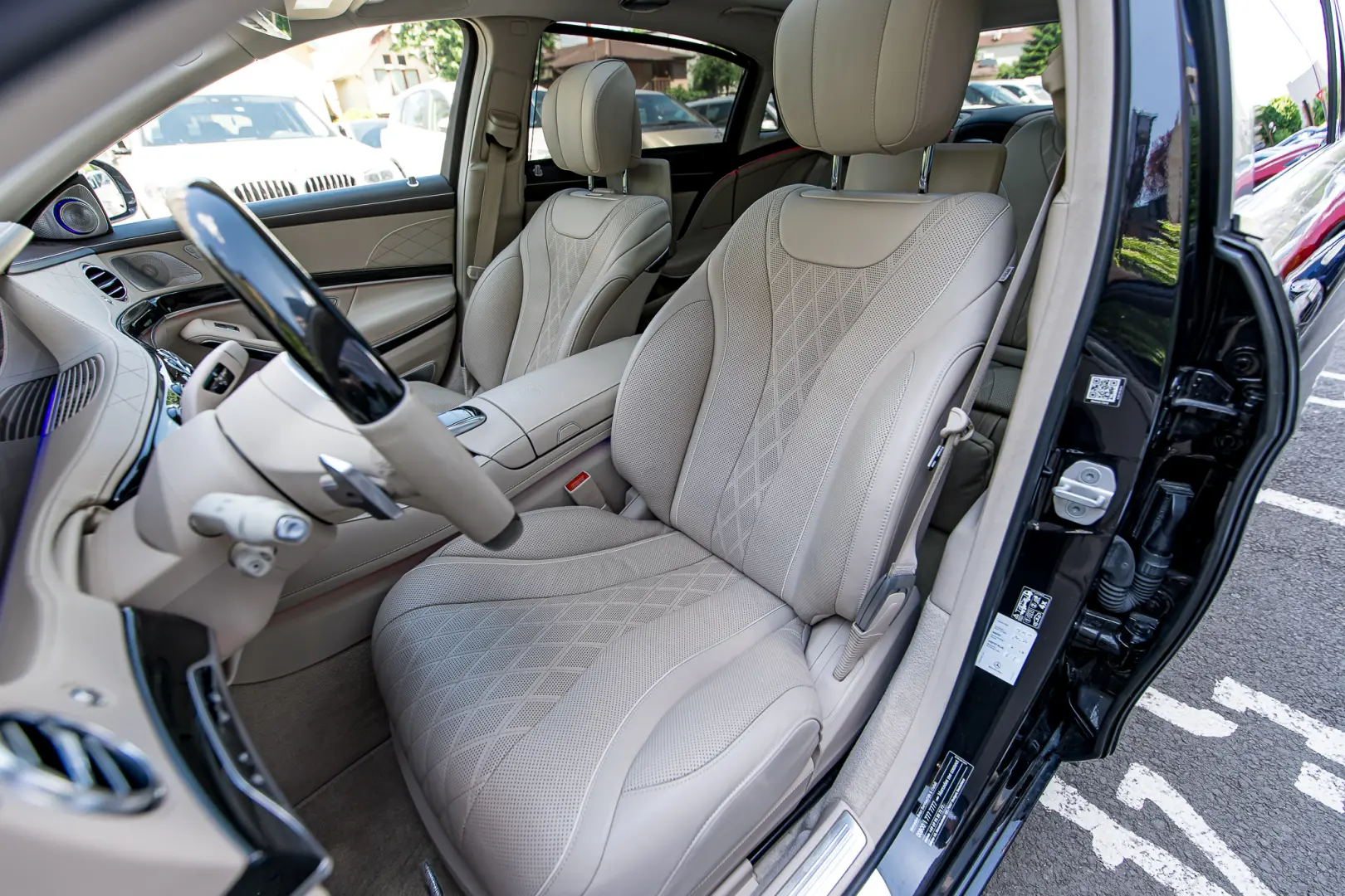 Maybach S 560