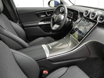 GLC 200 4M  Avantgarde NAVI KEYL PANO LED DISTR