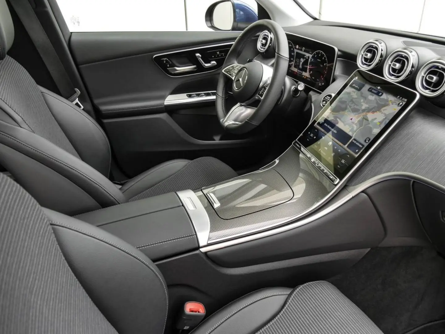 GLC 200 4M  Avantgarde NAVI KEYL PANO LED DISTR
