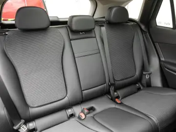 GLC 200 4M  Avantgarde NAVI KEYL PANO LED DISTR