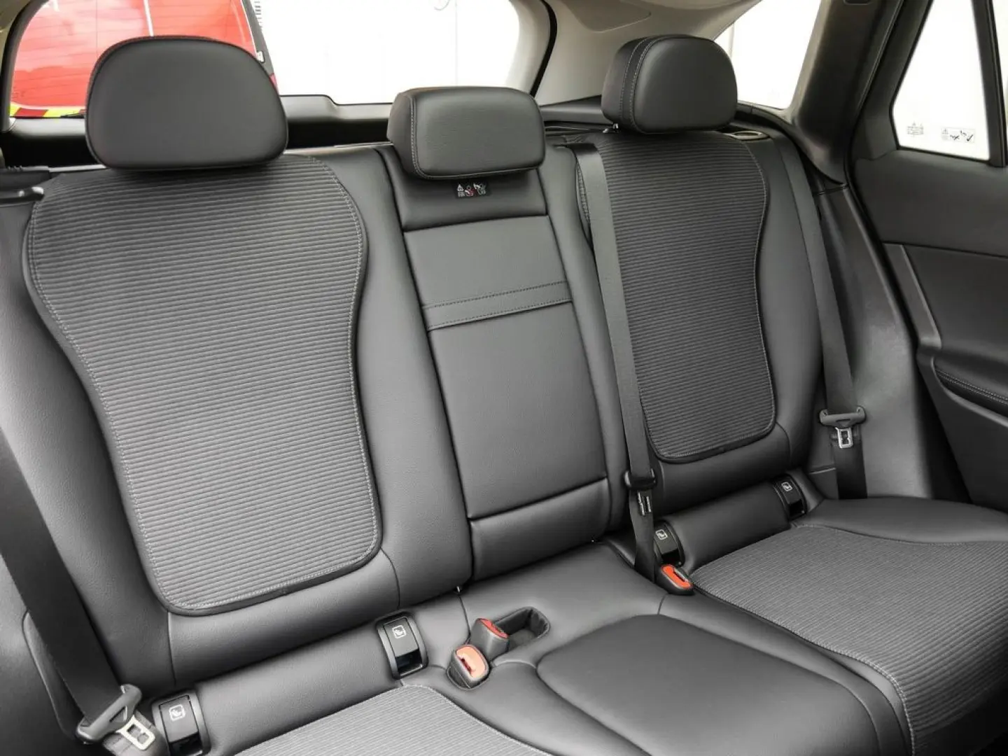 GLC 200 4M  Avantgarde NAVI KEYL PANO LED DISTR