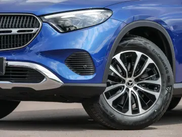 GLC 200 4M  Avantgarde NAVI KEYL PANO LED DISTR