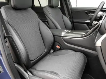 GLC 200 4M  Avantgarde NAVI KEYL PANO LED DISTR