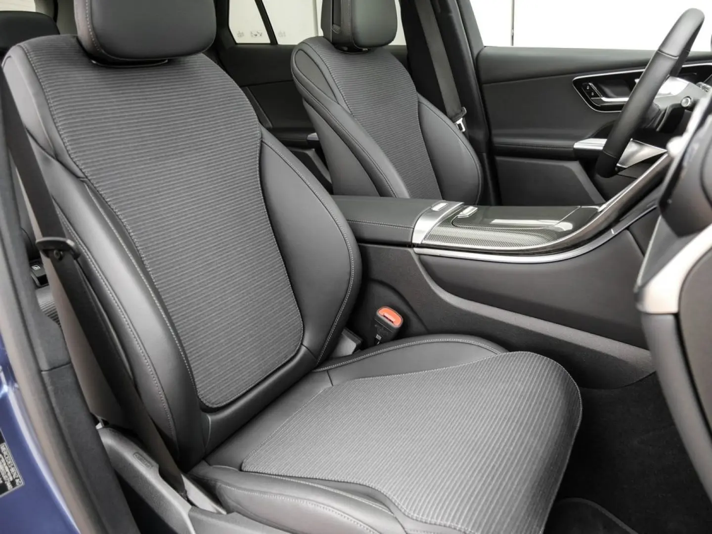 GLC 200 4M  Avantgarde NAVI KEYL PANO LED DISTR