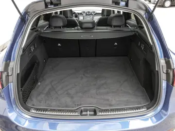 GLC 200 4M  Avantgarde NAVI KEYL PANO LED DISTR