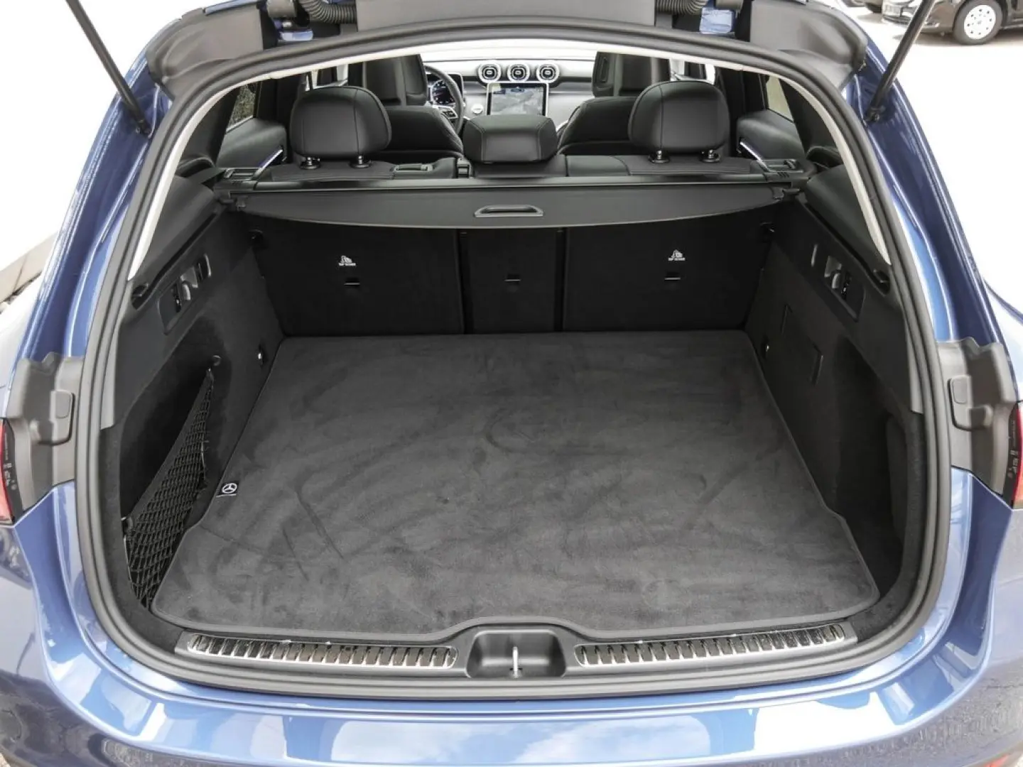 GLC 200 4M  Avantgarde NAVI KEYL PANO LED DISTR