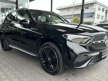 GLC 300de 4M AMG Pano Night Burm3D - 2024